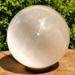 Seleniet bol XL met een diameter van 16 cm