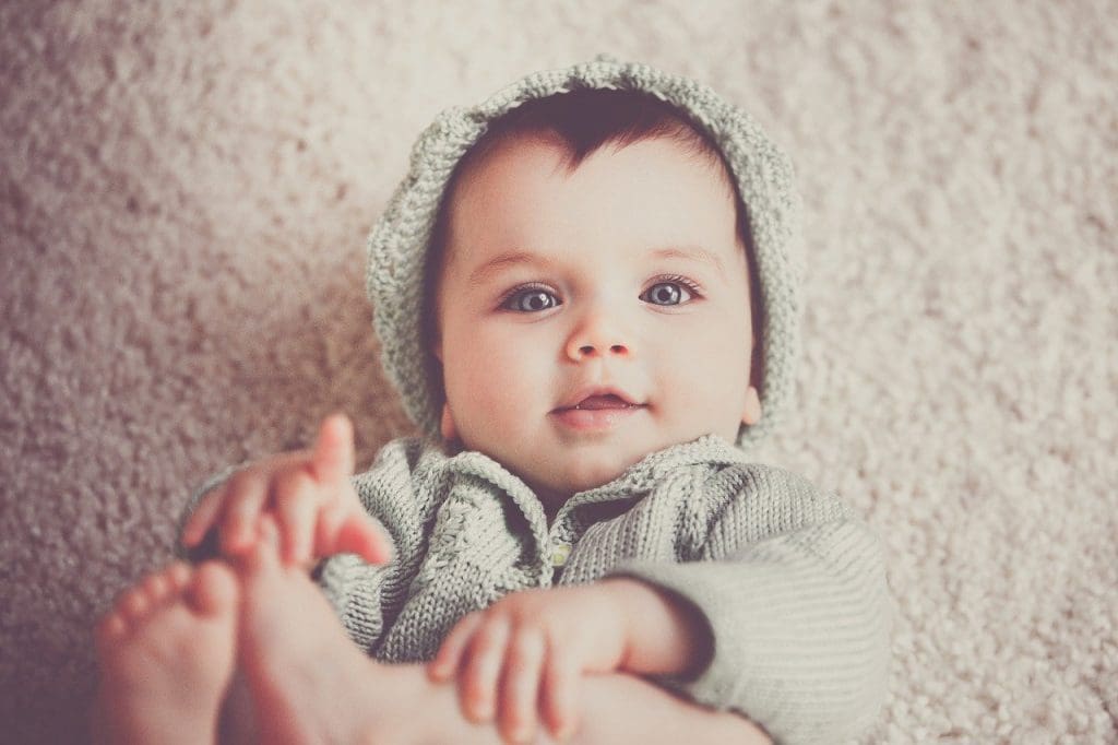 Welke edelstenen passen goed bij pasgeboren baby's