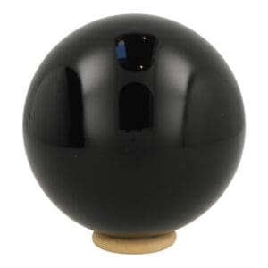 Fraaie als spiegel gepolijste zwarte obsidiaan bol van 10cm met houten ringetje