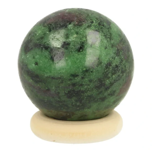 Robijn in zoisiet bol met diameter van 3cm