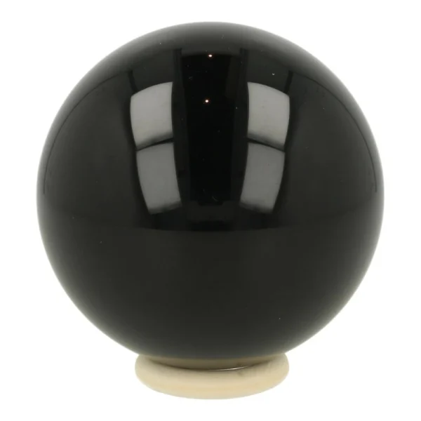 Fraaie zwarte obsidiaan bol met diameter van 77mm o houten ring