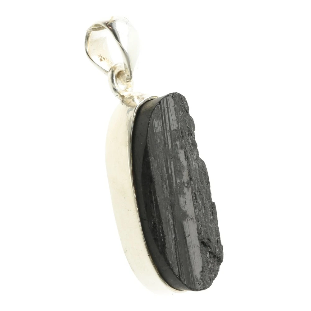 Zwarte toermalijn hanger in zilver ruw 'nr6'