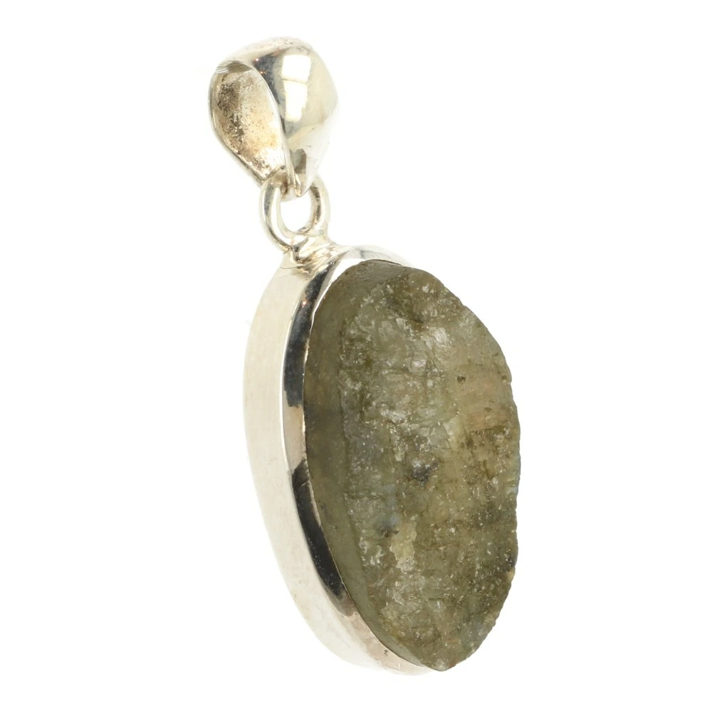 Labradoriet hanger ruw in zilver 'nr2'