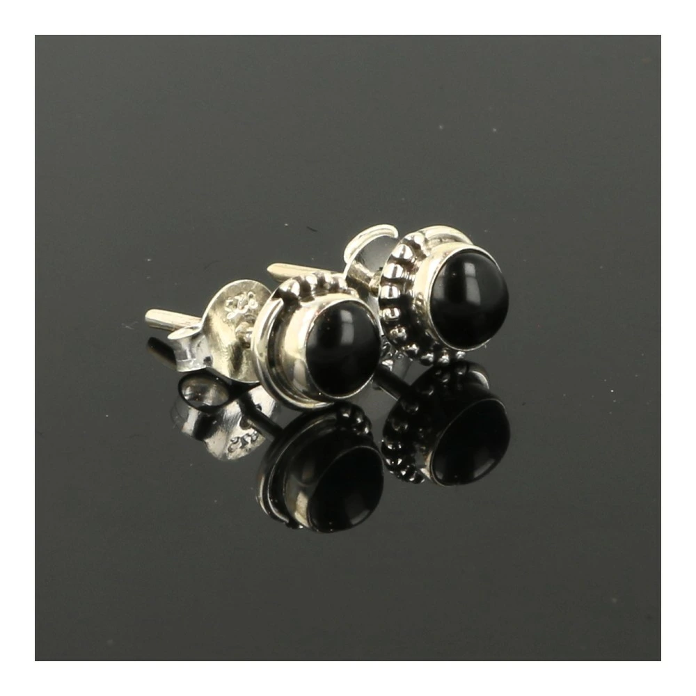 Onyx oorbel in zilver 3mm