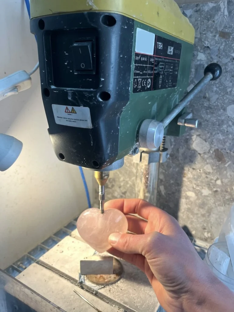 Mini urntje maken met een speciale boormachine