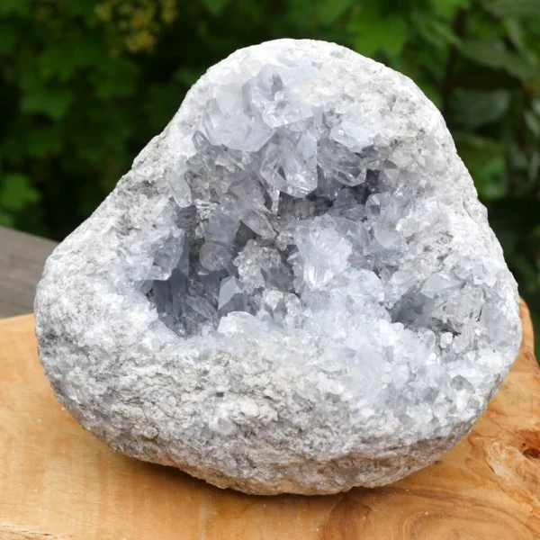 Fraaie celestien geode groot met heldere kristallen nr5