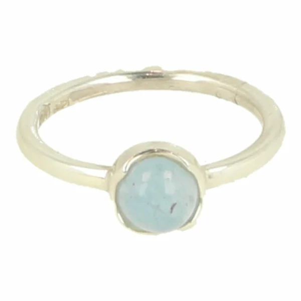 Fraaie aquamarijn ring in zilver met aquamarijn van 6mm diameter