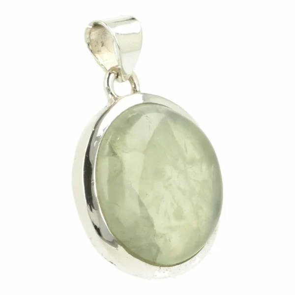 Fraaie ronde prehniet hanger in zilver nr10