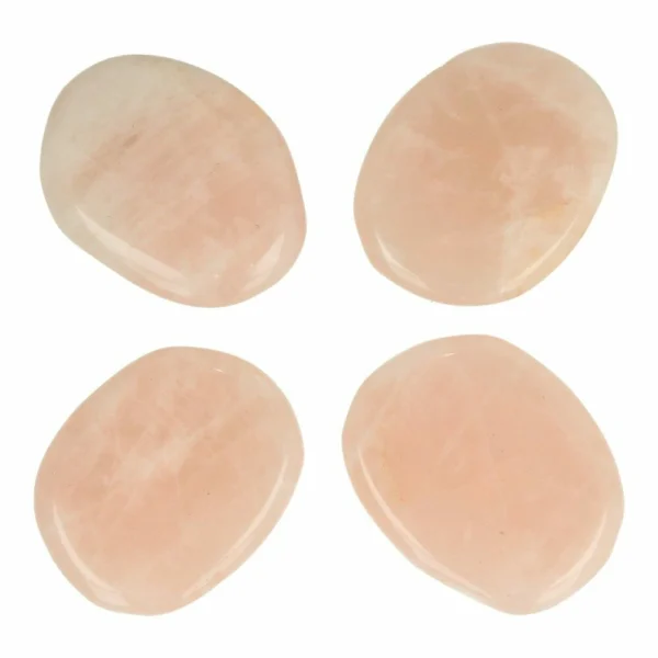 Fraai roze rozenkwarts amulet van 4-5cm lang en 1cm dik