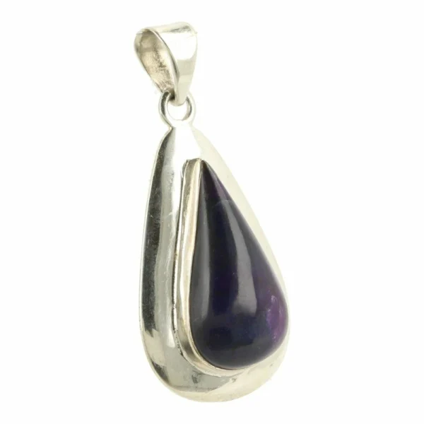 Fraaie druppelvormige sugiliet hanger in zilver nr2
