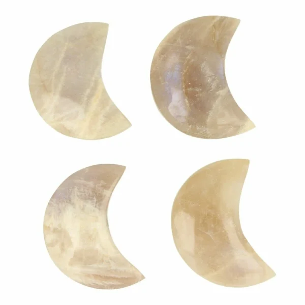 Fraaie maansteen maan met blauwe glans uit Tanzania en ongeveer 6cm hoog