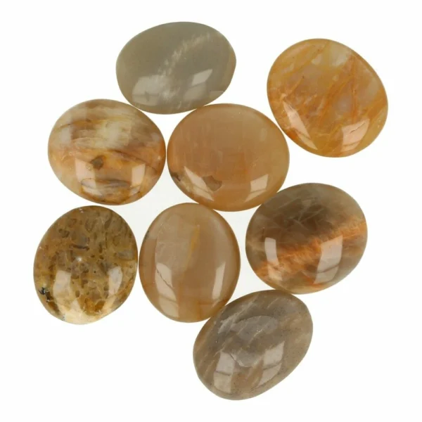 Fraaie maansteen trommelsteen van 3-3,5cm lang