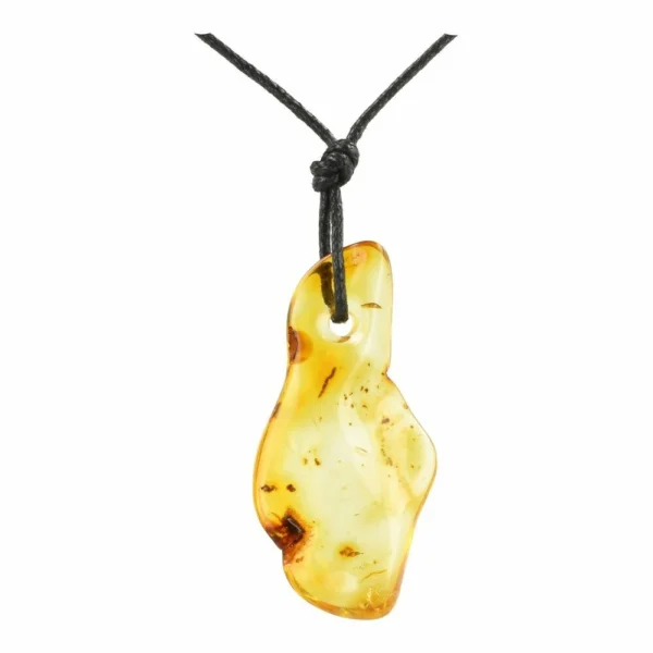 fraaie grote barnsteen hanger doorboord aan zwart waxkoord nr2