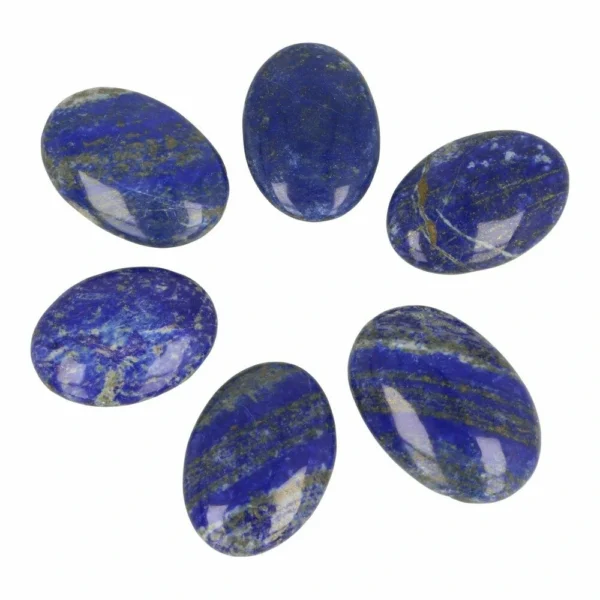 Fraaie lapis lazuli zaksteen ovaal van ongeveer 5cm lang en 3cm breed