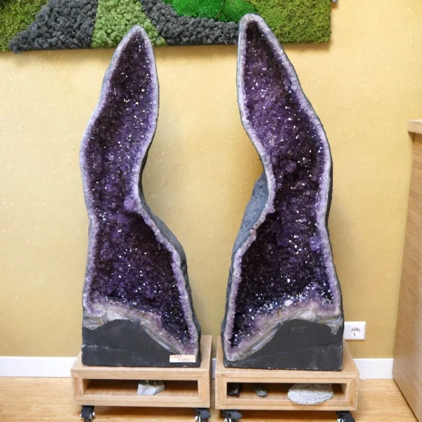 Prachtig amethist geodepaar van samen 130kg in topkwaliteit amethist uit Brazilië