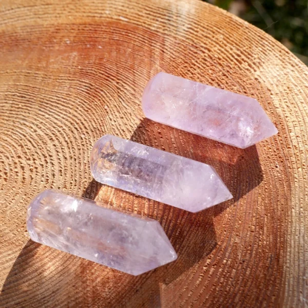 Fijne lichtpaarse amethist massagestaaf van 5cm lang